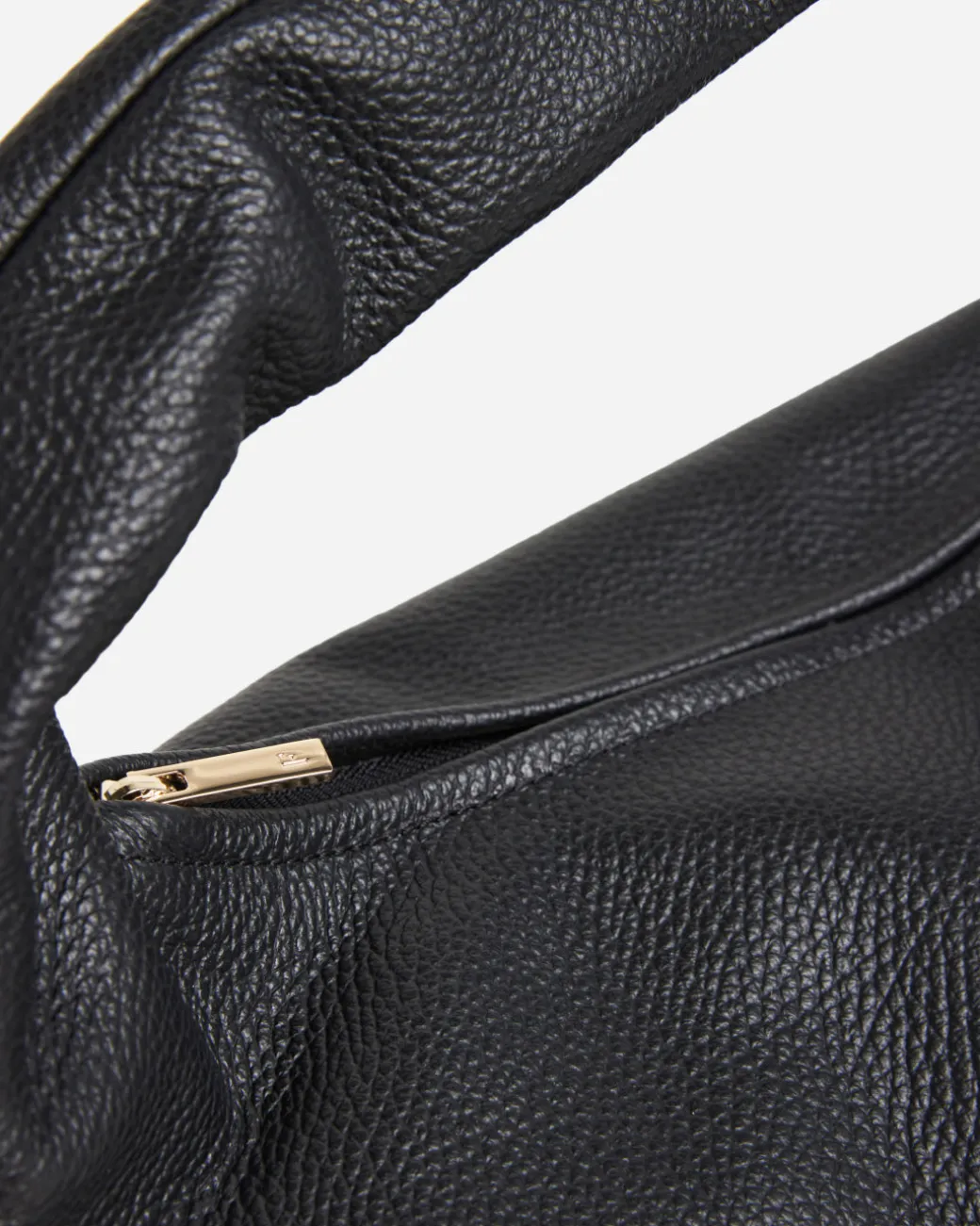 alva_shoulder_bag_leather_3.webp Shoulder Bags^Flattered Alva Shoulder Bag Leather Black