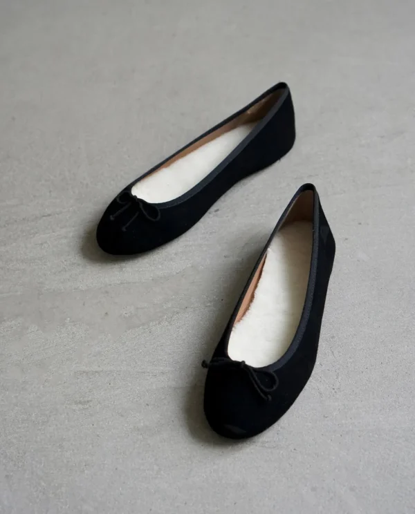 Indoor^Flattered Anna Suede Black