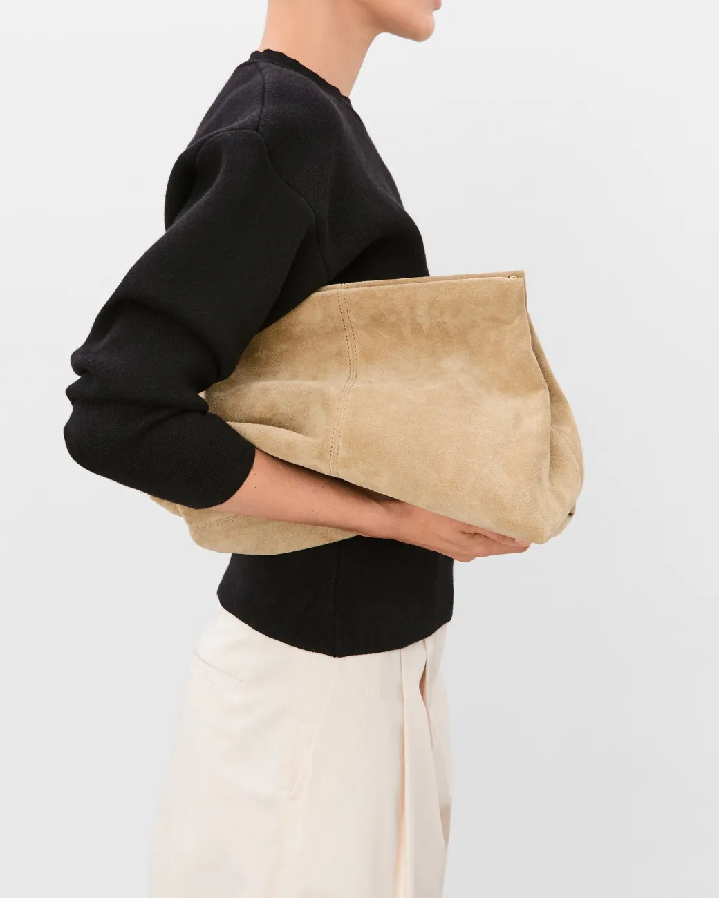 clay_clutch_suede_sand_2.webp Clutch Bags^Flattered Clay Clutch Suede Sand