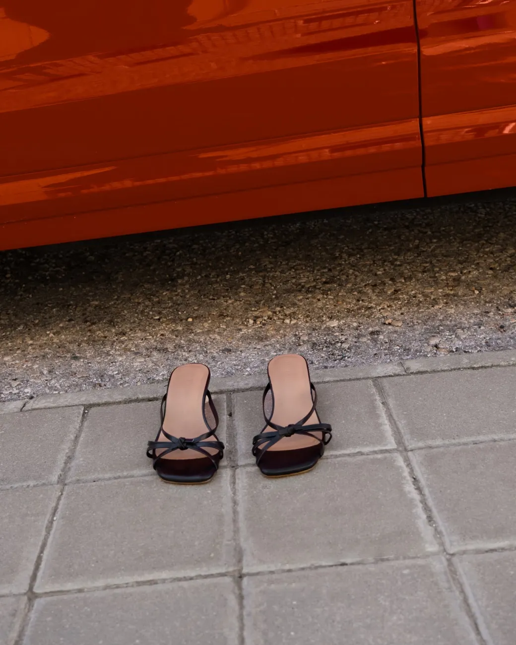 eunisa_leather_black_3.webp Heeled Sandals | Heels^Flattered Eunisa Leather Black