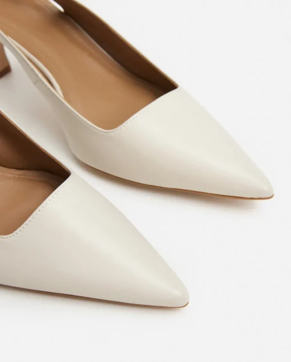 Heels^Flattered Franchesca Bow Leather Creme