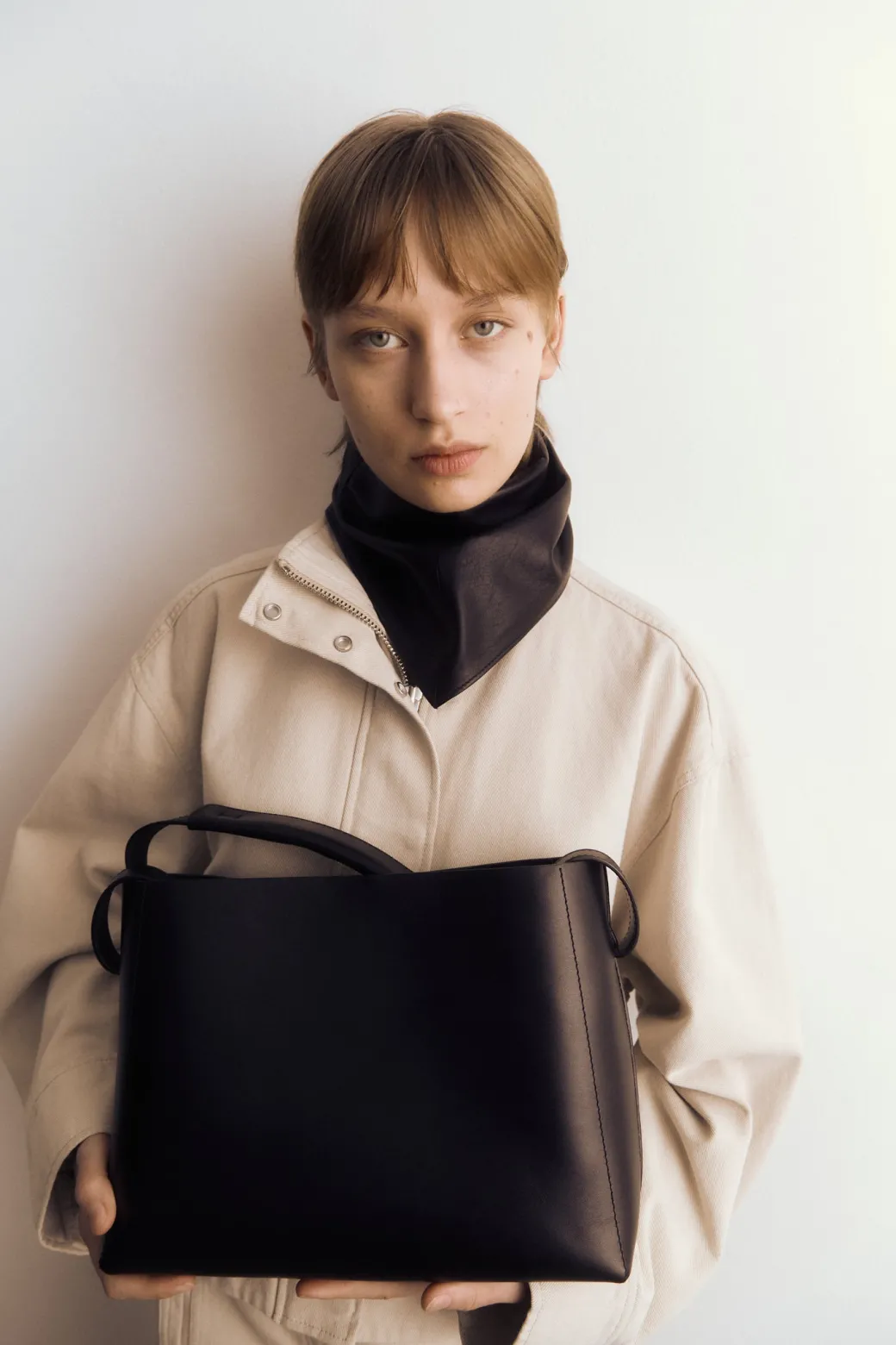 hedda_grande_handbag_leat_7.webp Top Handle Bags | Tote Bags^Flattered Hedda Grande Handbag Leather Black