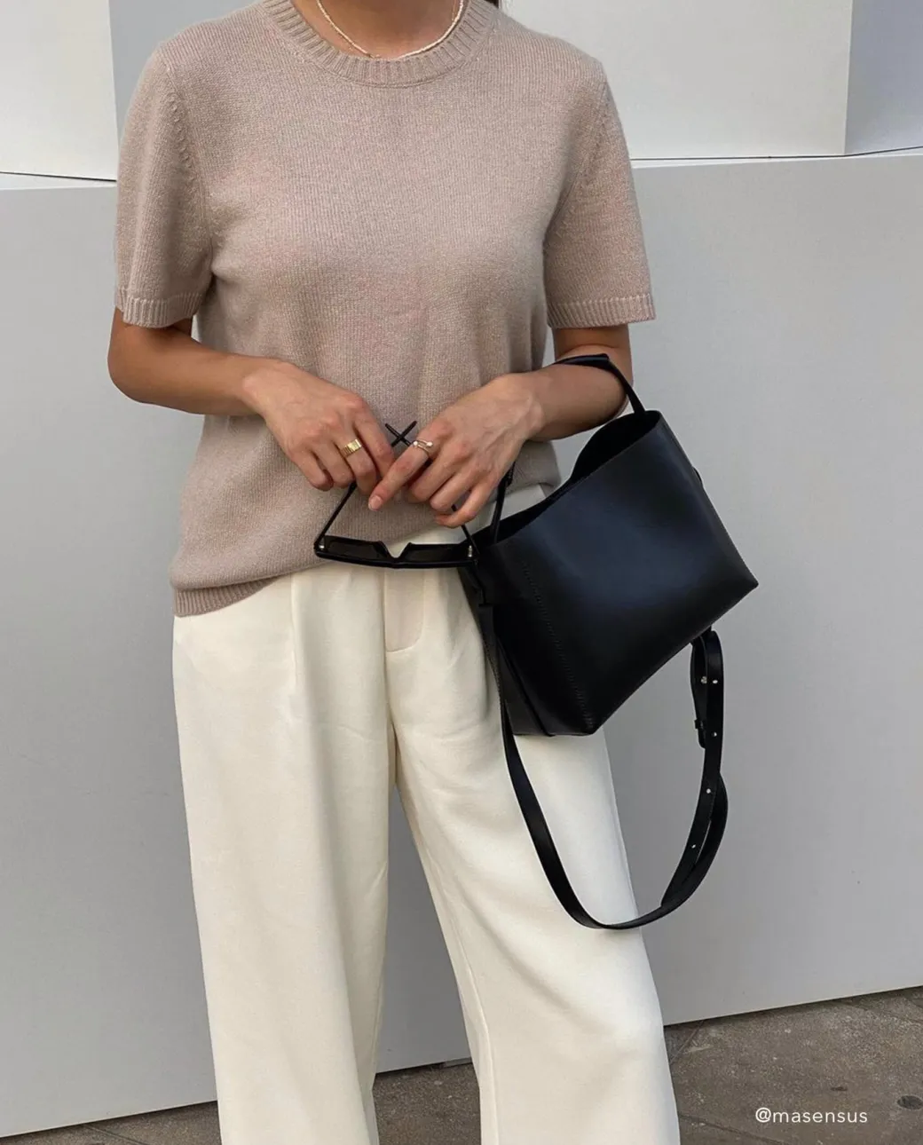 hedda_midi_handbag_leathe_7.webp Top Handle Bags | Shoulder Bags^Flattered Hedda Midi Handbag Leather Black