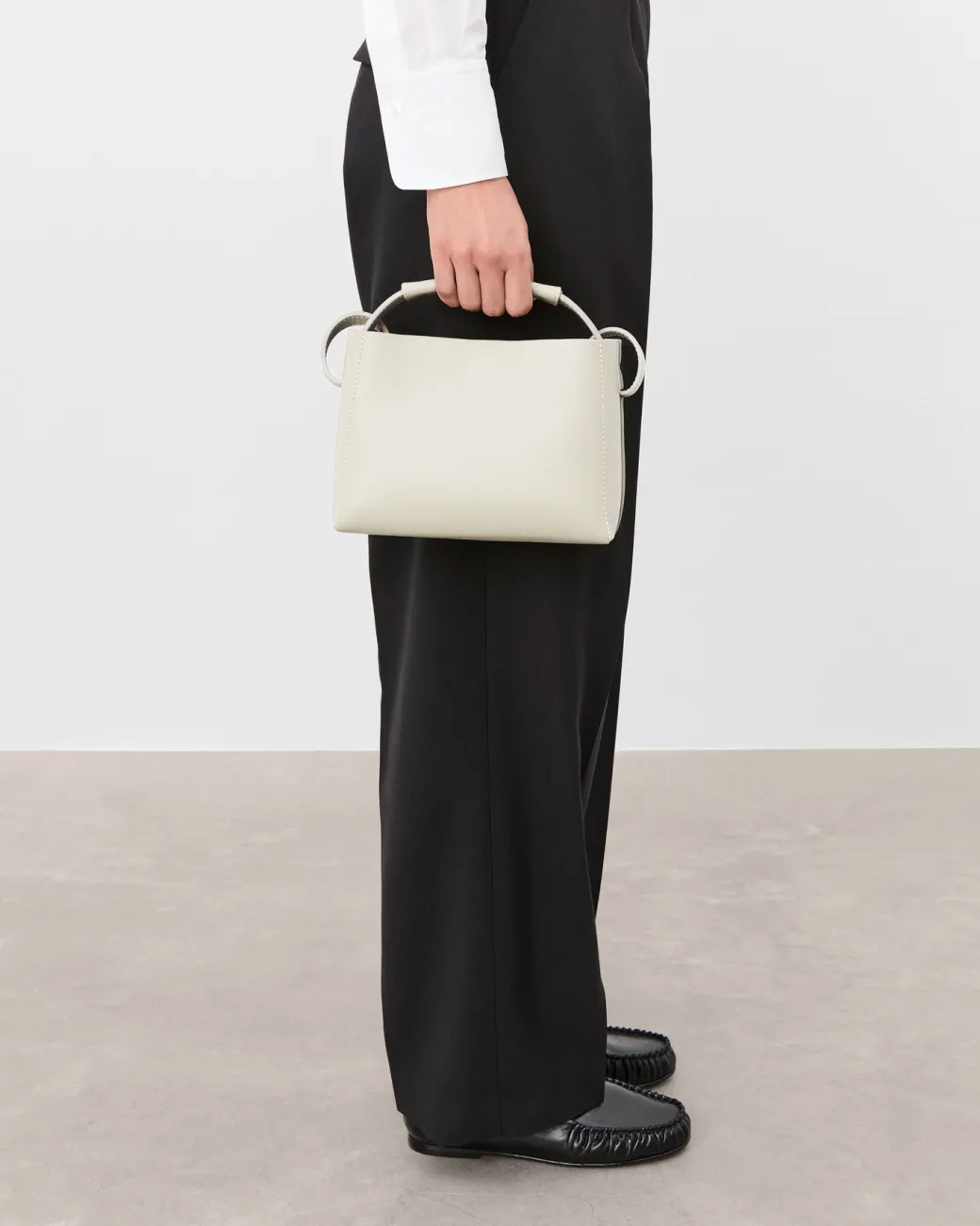 hedda_mini_handbag_leathe_2-4.webp Top Handle Bags | Shoulder Bags^Flattered Hedda Mini Handbag Leather Vanilla