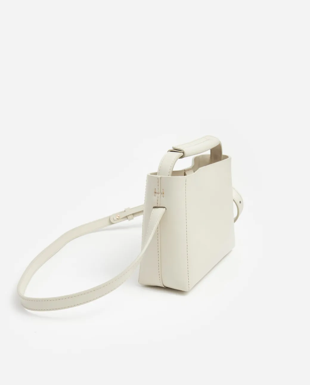 hedda_mini_handbag_leathe_3-4.webp Top Handle Bags | Shoulder Bags^Flattered Hedda Mini Handbag Leather Vanilla