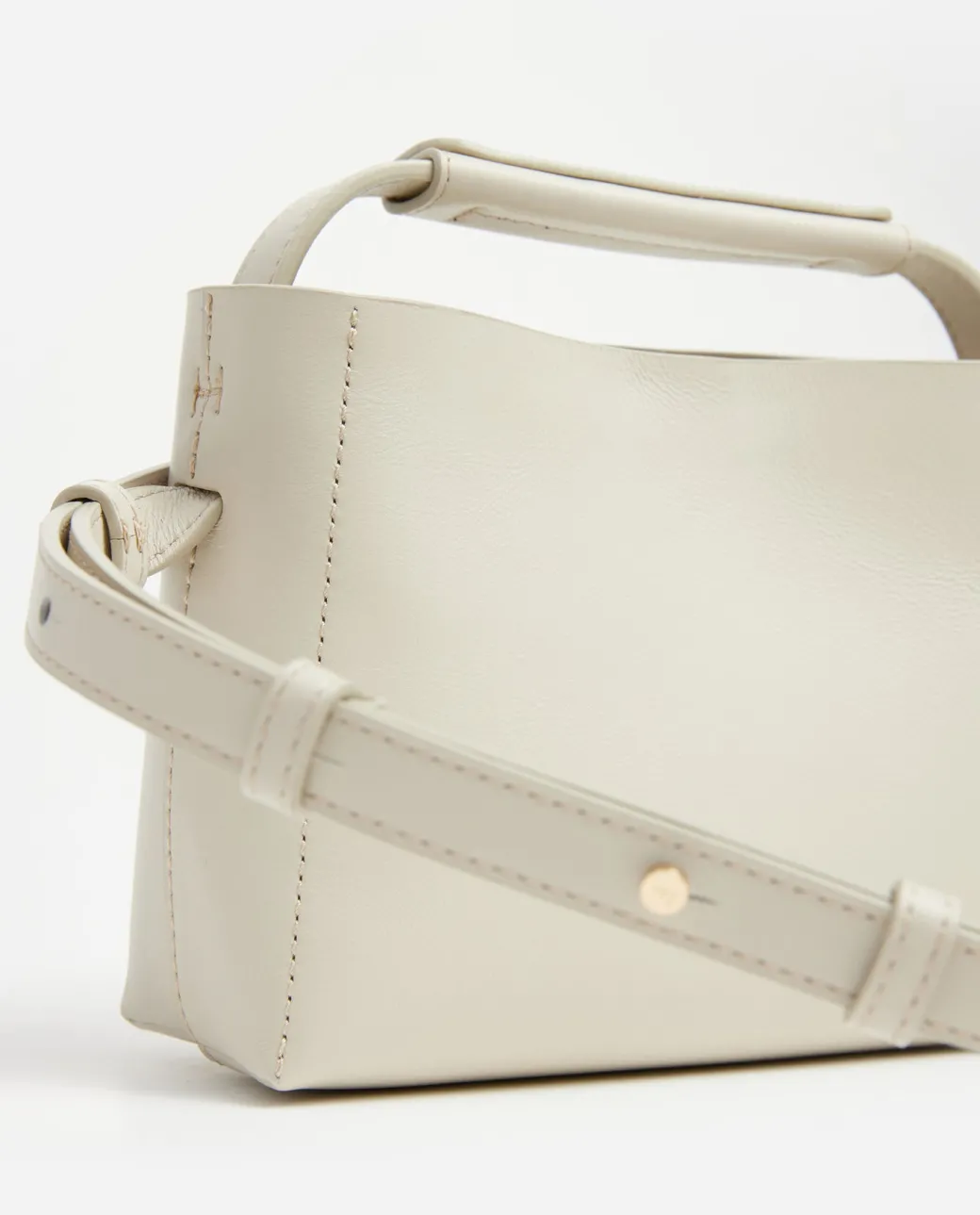 hedda_mini_handbag_leathe_5-4.webp Top Handle Bags | Shoulder Bags^Flattered Hedda Mini Handbag Leather Vanilla