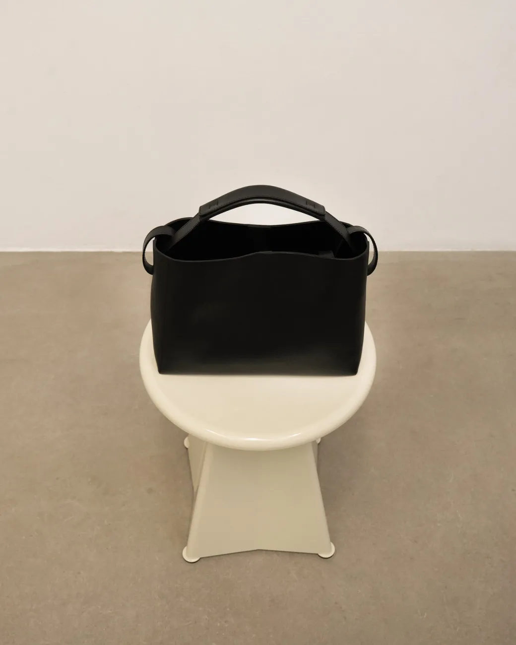 hedda_mini_handbag_leathe_6-1.webp Top Handle Bags | Shoulder Bags^Flattered Hedda Mini Handbag Leather Black