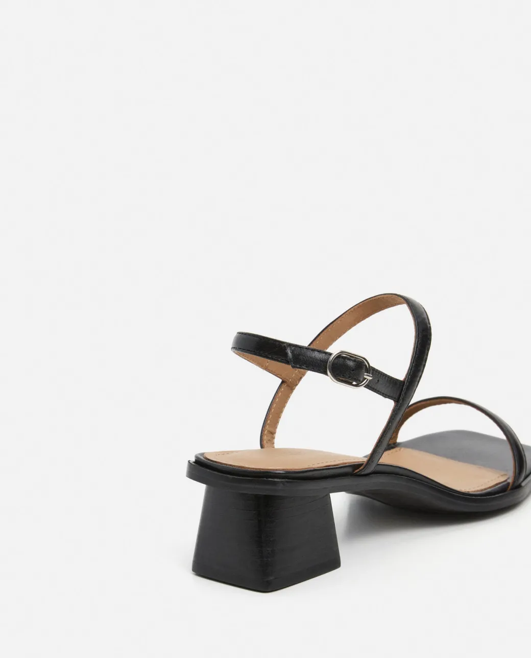 juno_leather_black_8.webp Heeled Sandals | Heels^Flattered Juno Leather Black