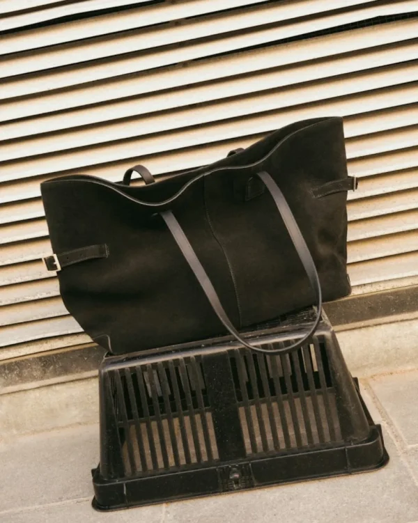 Tote Bags^Flattered Lesley Tote Bag Suede Black