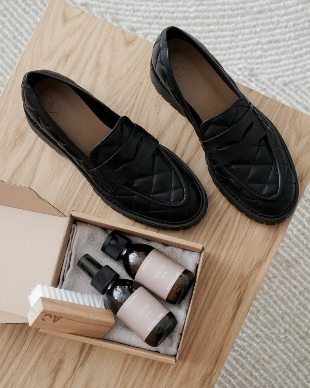 shoe_cleaning_set_1.webp Product Care^Flattered Cleaning Set Shoe